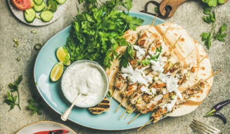Dieta redukcyjna. Dlaczego łatwiej przejść na nią latem?
